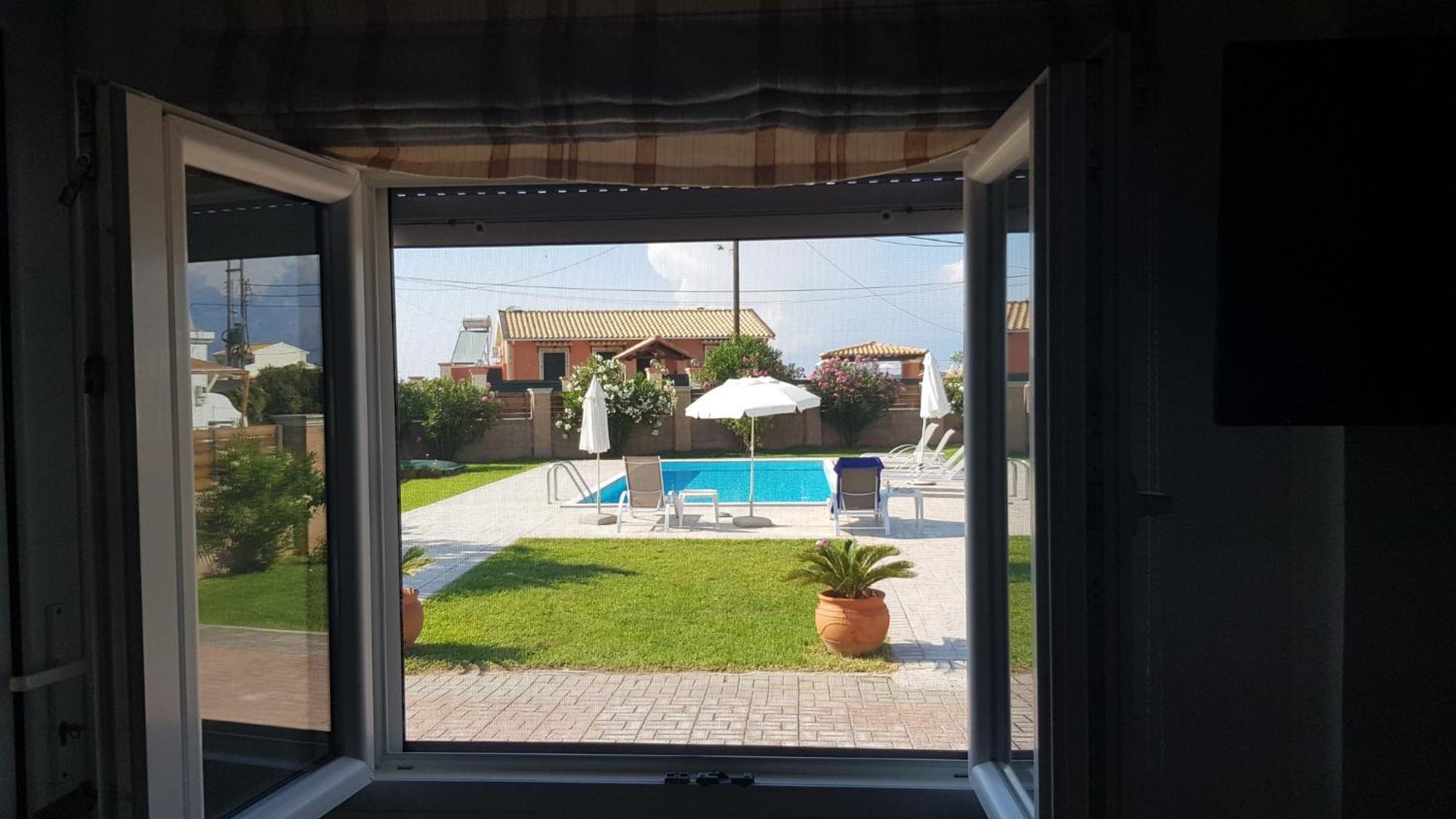 Almyra Beach House Corfu Almiros Beach Екстер'єр фото