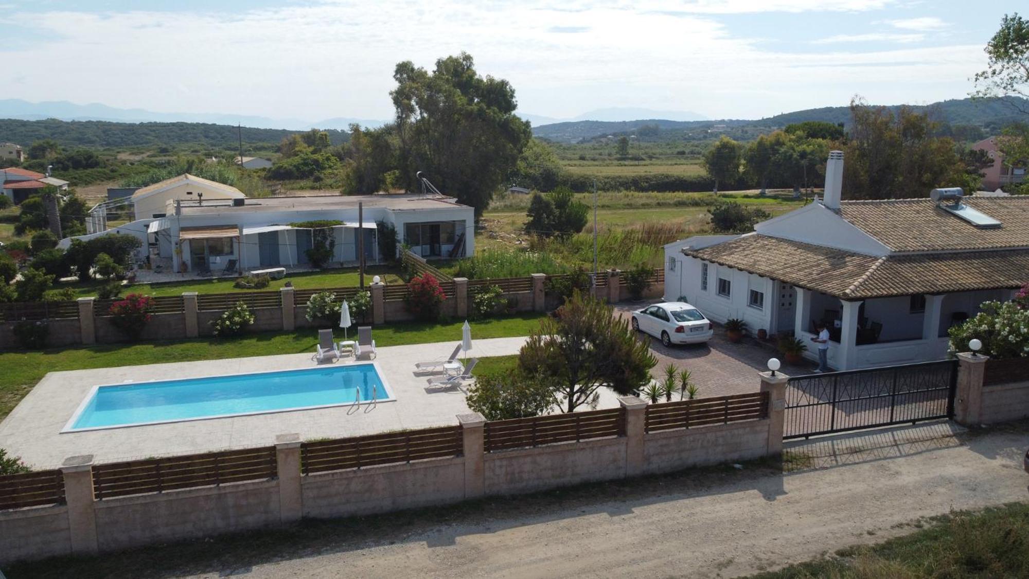 Almyra Beach House Corfu Almiros Beach Екстер'єр фото